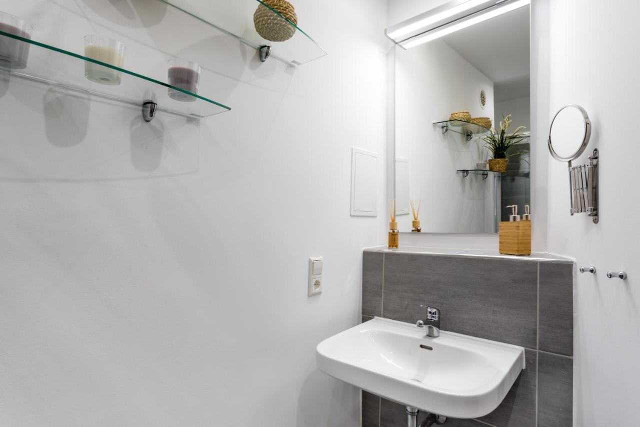 The Duesseldorfer, 1 Bedroom 1 Living Room Up To 4 People Berlim Exterior foto